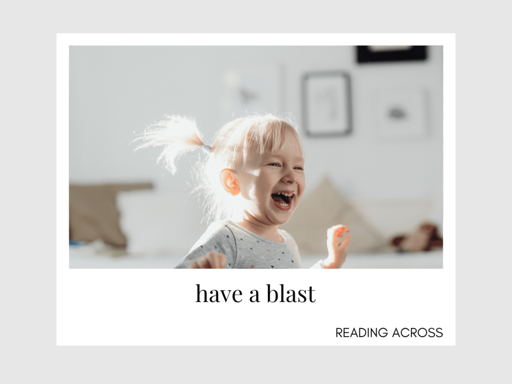 สำนวน “have a blast” เป็นสำนวนภาษาอังกฤษที่หมายถึงการสนุกสุดเหวี่ยงหรือตื่นเต้นกับกิจกรรมใดกิจกรรมหนึ่ง บทความนี้อธิบายความหมาย พร้อมตัวอย่างประโยคเพื่อช่วยให้คุณเข้าใจและใช้สำนวนนี้ได้อย่างถูกต้องในบริบทชีวิตจริง